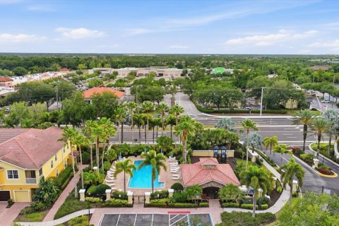 Condo in Sarasota, Florida, 3 bedrooms № 2156190 - photo 30