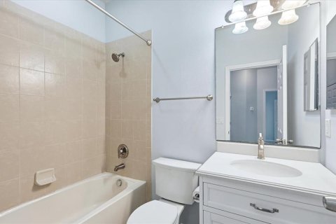 Condo in Sarasota, Florida, 3 bedrooms № 2156190 - photo 24