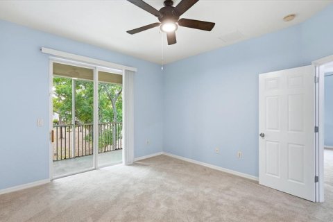 Condo in Sarasota, Florida, 3 bedrooms № 2156190 - photo 13