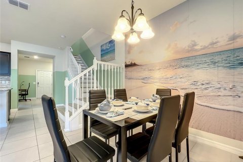 Adosado en venta en Davenport, Florida, 5 dormitorios, 212.1 m2 № 1732631 - foto 19