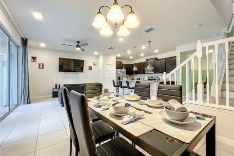 Adosado en venta en Davenport, Florida, 5 dormitorios, 212.1 m2 № 1732631 - foto 21