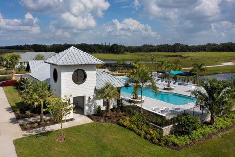 House in Parrish, Florida 3 bedrooms, 195.47 sq.m. № 1785470 - photo 9