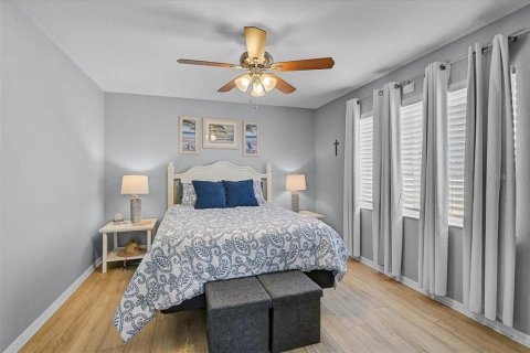 Casa en venta en Bradenton, Florida, 4 dormitorios, 238.48 m2 № 2116363 - foto 25