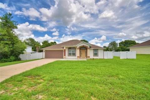 Casa en venta en Ocala, Florida, 3 dormitorios, 174.75 m2 № 1835757 - foto 2