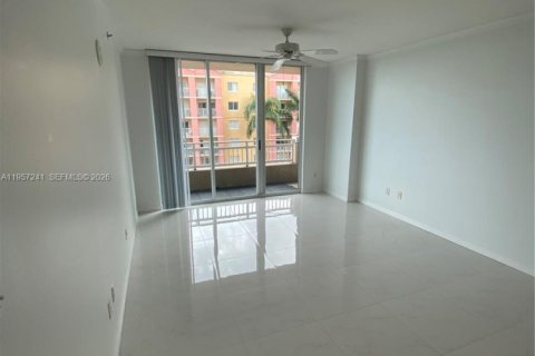 Condominio en alquiler en Miami, Florida, 1 dormitorio, 64.47 m2 № 2011241 - foto 9