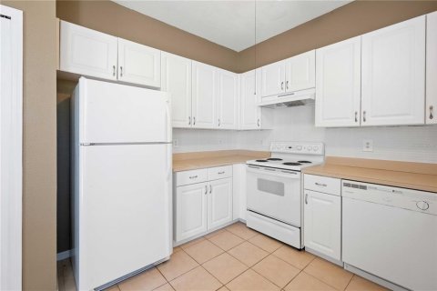 Adosado en venta en Zephyrhills, Florida, 2 dormitorios, 158.68 m2 № 1379365 - foto 11