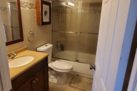 Condo in Coconut Creek, Florida, 1 bedroom  № 2083381 - photo 11