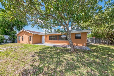 Villa ou maison à vendre à Boca Raton, Floride: 4 chambres, 227.89 m2 № 1641165 - photo 15