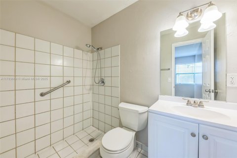Villa ou maison à vendre à Boca Raton, Floride: 4 chambres, 227.89 m2 № 1641165 - photo 9
