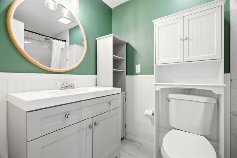 Villa ou maison à vendre à Tampa, Floride: 3 chambres, 97.55 m2 № 2223753 - photo 17