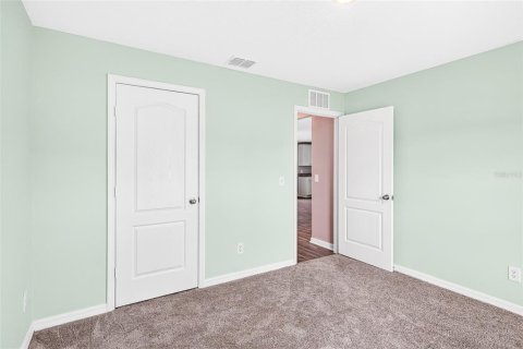 Villa ou maison à vendre à Poinciana, Floride: 3 chambres, 176.33 m2 № 2291057 - photo 25