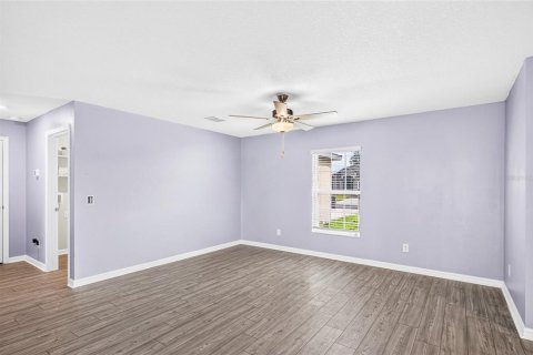 Villa ou maison à vendre à Poinciana, Floride: 3 chambres, 176.33 m2 № 2291057 - photo 18