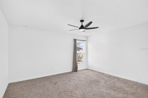 Villa ou maison à vendre à Poinciana, Floride: 3 chambres, 176.33 m2 № 2291057 - photo 20