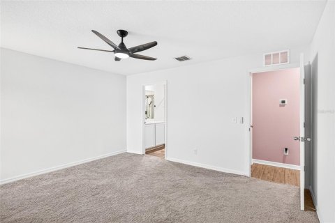 Villa ou maison à vendre à Poinciana, Floride: 3 chambres, 176.33 m2 № 2291057 - photo 21