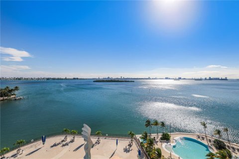 Condominio en alquiler en Miami, Florida, 2 dormitorios, 215.53 m2 № 2026361 - foto 23