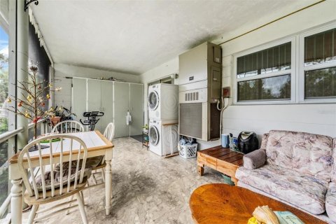 Condo in Kenneth City, Florida, 2 bedrooms № 2097635 - photo 20