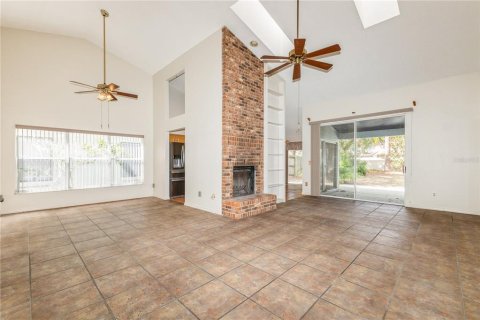 Casa en venta en Casselberry, Florida, 3 dormitorios, 166.85 m2 № 1673152 - foto 4