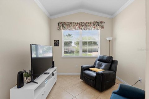 House in Kissimmee, Florida 3 bedrooms, 158.49 sq.m. № 1829043 - photo 15