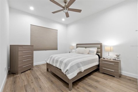 Casa en alquiler en Ormond Beach, Florida, 4 dormitorios, 237.09 m2 № 1625883 - foto 21