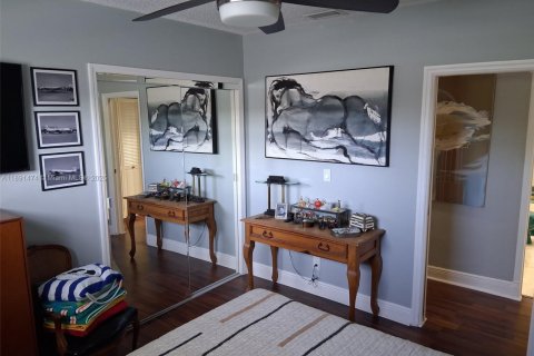 Casa en venta en Hollywood, Florida, 3 dormitorios, 142.88 m2 № 1944736 - foto 8