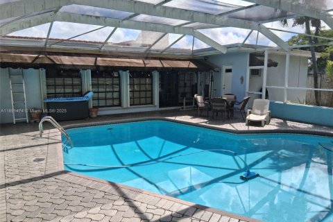 Casa en venta en Hollywood, Florida, 3 dormitorios, 142.88 m2 № 1944736 - foto 20