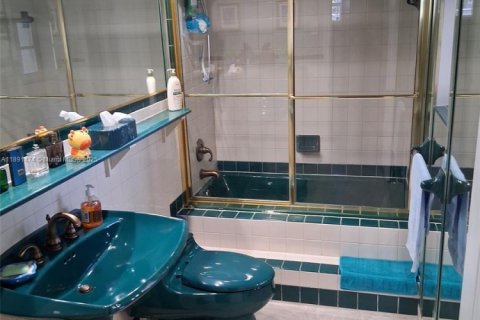 Casa en venta en Hollywood, Florida, 3 dormitorios, 142.88 m2 № 1944736 - foto 15