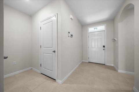 House in Ocala, Florida 4 bedrooms, 215.44 sq.m. № 2238446 - photo 12