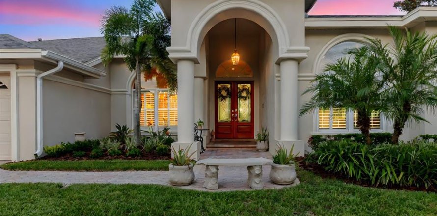 Casa en Palm Harbor, Florida 4 dormitorios, 369.84 m2 № 1844963