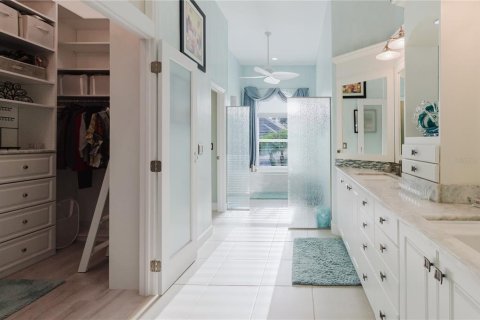 Casa en venta en Palm Harbor, Florida, 4 dormitorios, 369.84 m2 № 1844963 - foto 27