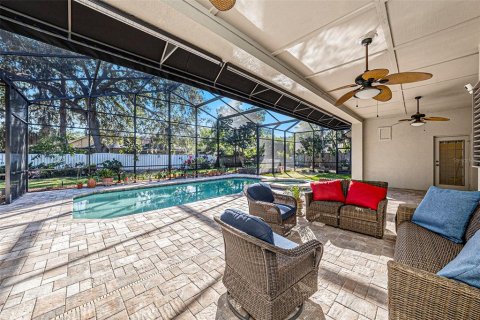 House in Tampa, Florida 4 bedrooms, 315.12 sq.m. № 2142278 - photo 30