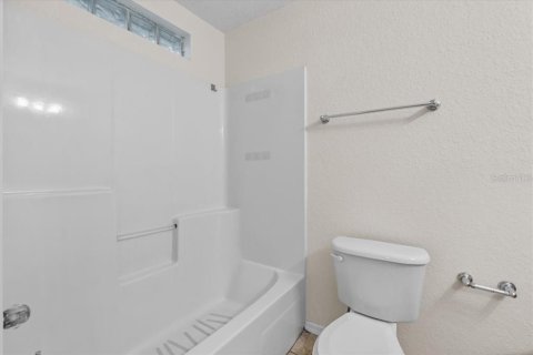 House in Bartow, Florida 3 bedrooms, 112.5 sq.m. № 1877425 - photo 17
