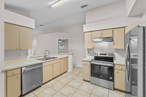 House in Bartow, Florida 3 bedrooms, 112.5 sq.m. № 1877425 - photo 10