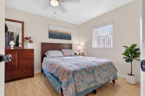 Casa en venta en Boynton Beach, Florida, 3 dormitorios, 128.21 m2 № 2072768 - foto 11