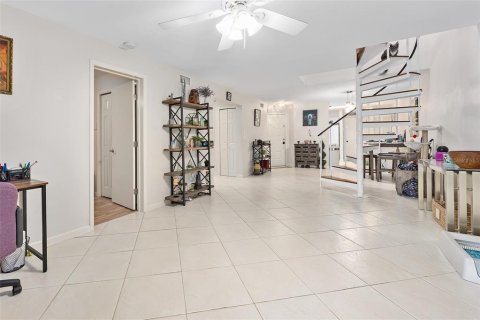 Townhouse in Port Orange, Florida 3 bedrooms, 128.76 sq.m. № 1522590 - photo 29