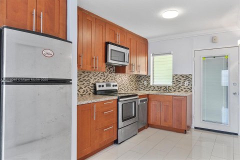 Copropriété à vendre à Miami Beach, Floride: 37.16 m2 № 1887595 - photo 5