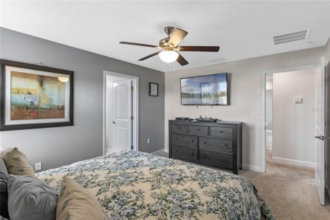 Townhouse in Davenport, Florida 5 bedrooms, 188.03 sq.m. № 1613132 - photo 26