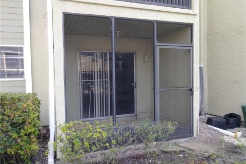 Condo in Altamonte Springs, Florida, 1 bedroom  № 1518877 - photo 9