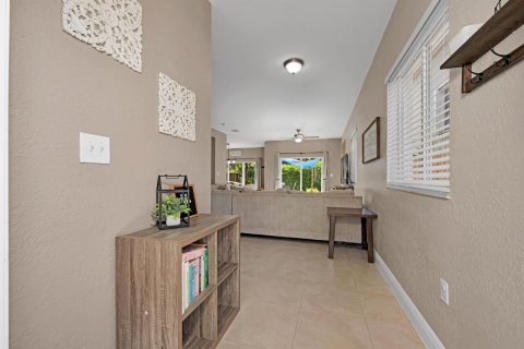 Villa ou maison à vendre à Homestead, Floride: 4 chambres, 163.69 m2 № 2343538 - photo 3