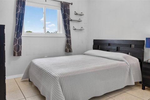 Condo in Punta Gorda, Florida, 2 bedrooms  № 2385915 - photo 23