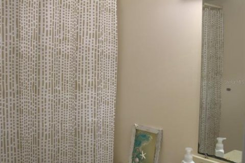 Condo in Punta Gorda, Florida, 2 bedrooms  № 2385915 - photo 26