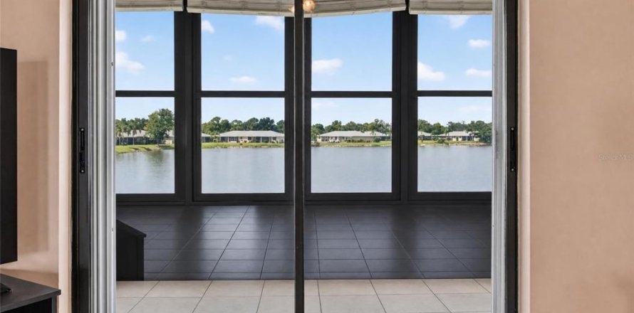 Condo in Punta Gorda, Florida, 2 bedrooms  № 2385915