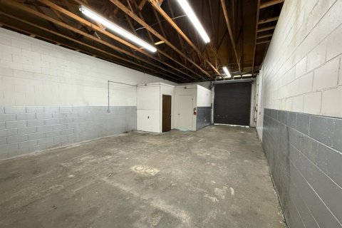 Propiedad comercial en alquiler en Ocala, Florida № 1846874 - foto 3