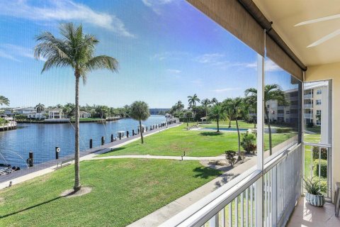 Condominio en Deerfield Beach, Florida, 2 dormitorios  № 2154337