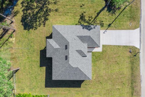 Villa ou maison à vendre à Lehigh Acres, Floride: 4 chambres, 152.27 m2 № 1951925 - photo 16