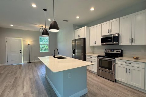 Casa en alquiler en Port Charlotte, Florida, 4 dormitorios, 149.2 m2 № 1886991 - foto 4