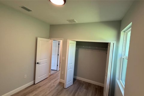 Casa en alquiler en Port Charlotte, Florida, 4 dormitorios, 149.2 m2 № 1886991 - foto 15