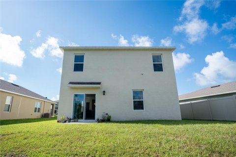 House in Davenport, Florida 5 bedrooms, 234.3 sq.m. № 1906970 - photo 5