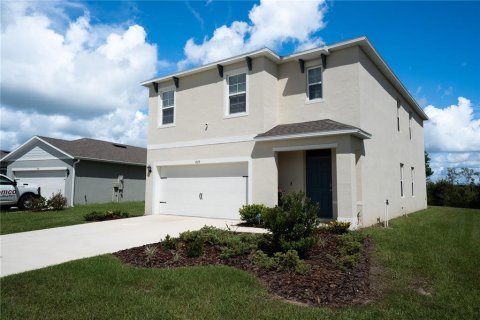 House in Davenport, Florida 5 bedrooms, 234.3 sq.m. № 1906970 - photo 2
