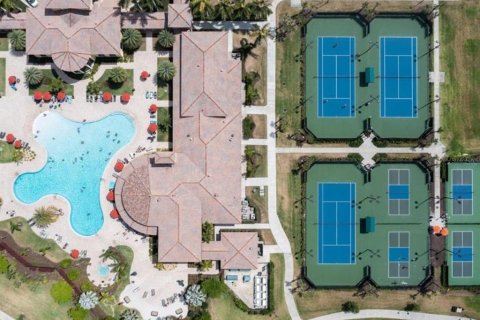 Townhouse in Venice, Florida 3 bedrooms, 181.07 sq.m. № 1881180 - photo 21