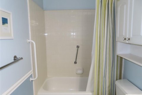 Condo in Saint Petersburg, Florida, 1 bedroom  № 1548787 - photo 17